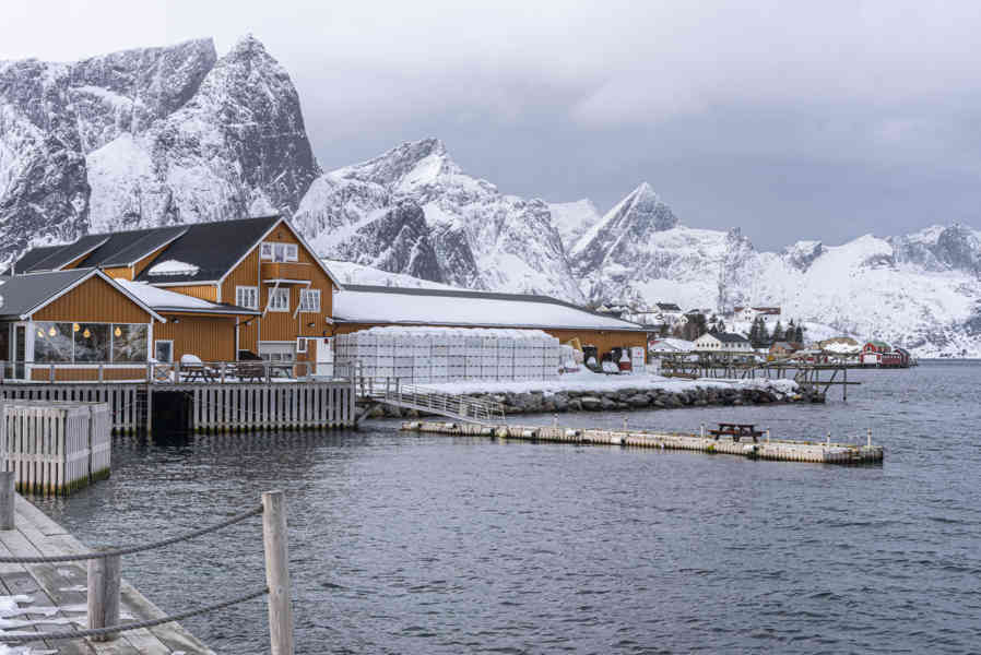 Noruega - islas Lofoten 185 - Sakrisoy.jpg